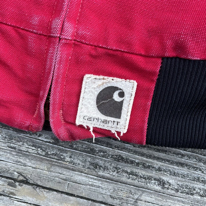vintage 90’s carhartt j77 red aztec santa fe jacket in red size medium